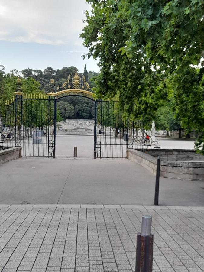 Maison Quai De La Fontaine Plus Parking Nîmes Eksteriør billede